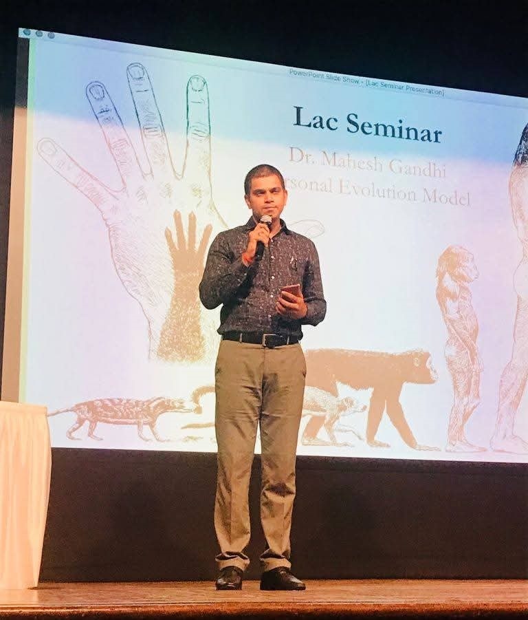 Dr. Yadav presenting research paper at conference