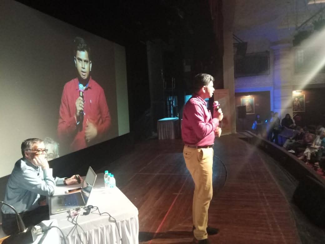 Dr. Yadav presenting research paper at conference